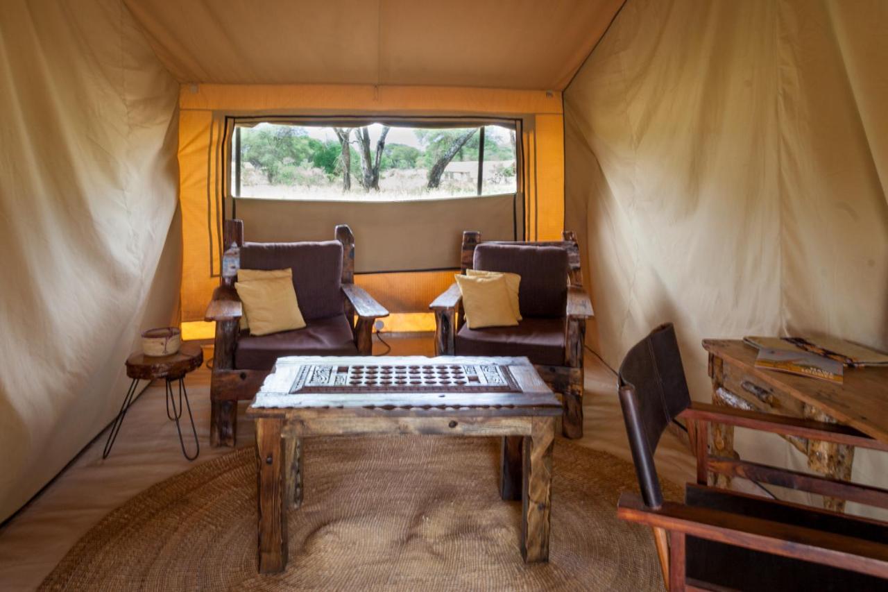 Baobab Tented Camp Kwa Kuchinia ภายนอก รูปภาพ